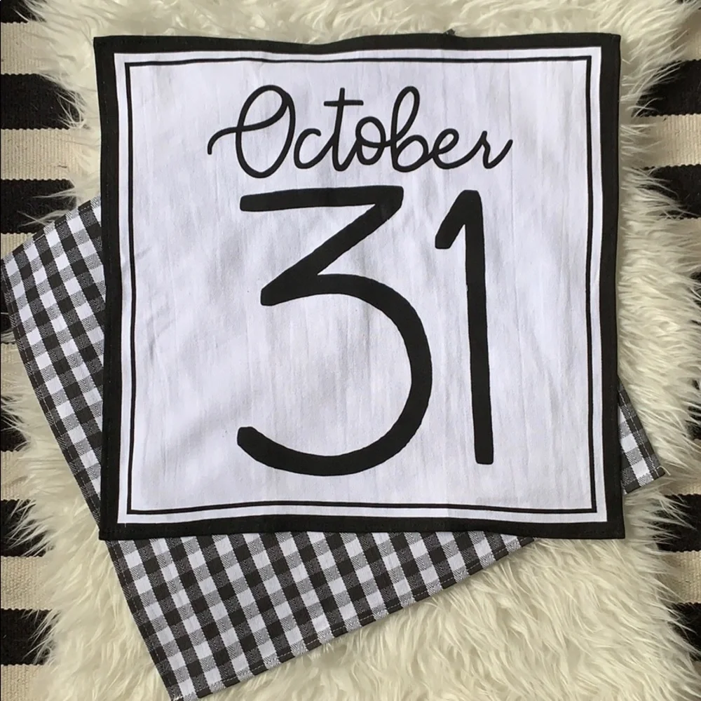 Set 6 Target Halloween bar towels Blogger favorite